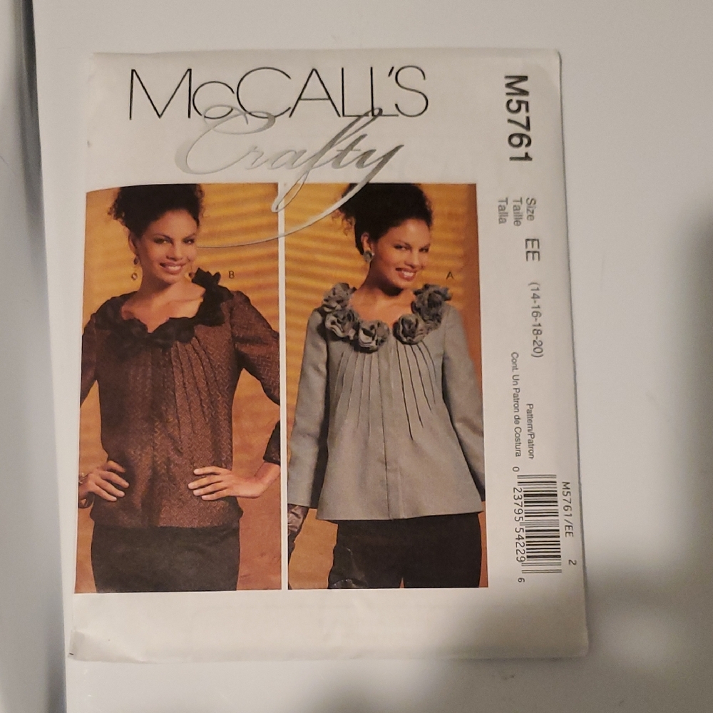 New Crafty McCalls M5761 Women's Rosette Jacket Pattern Size EE 14-16-18-20